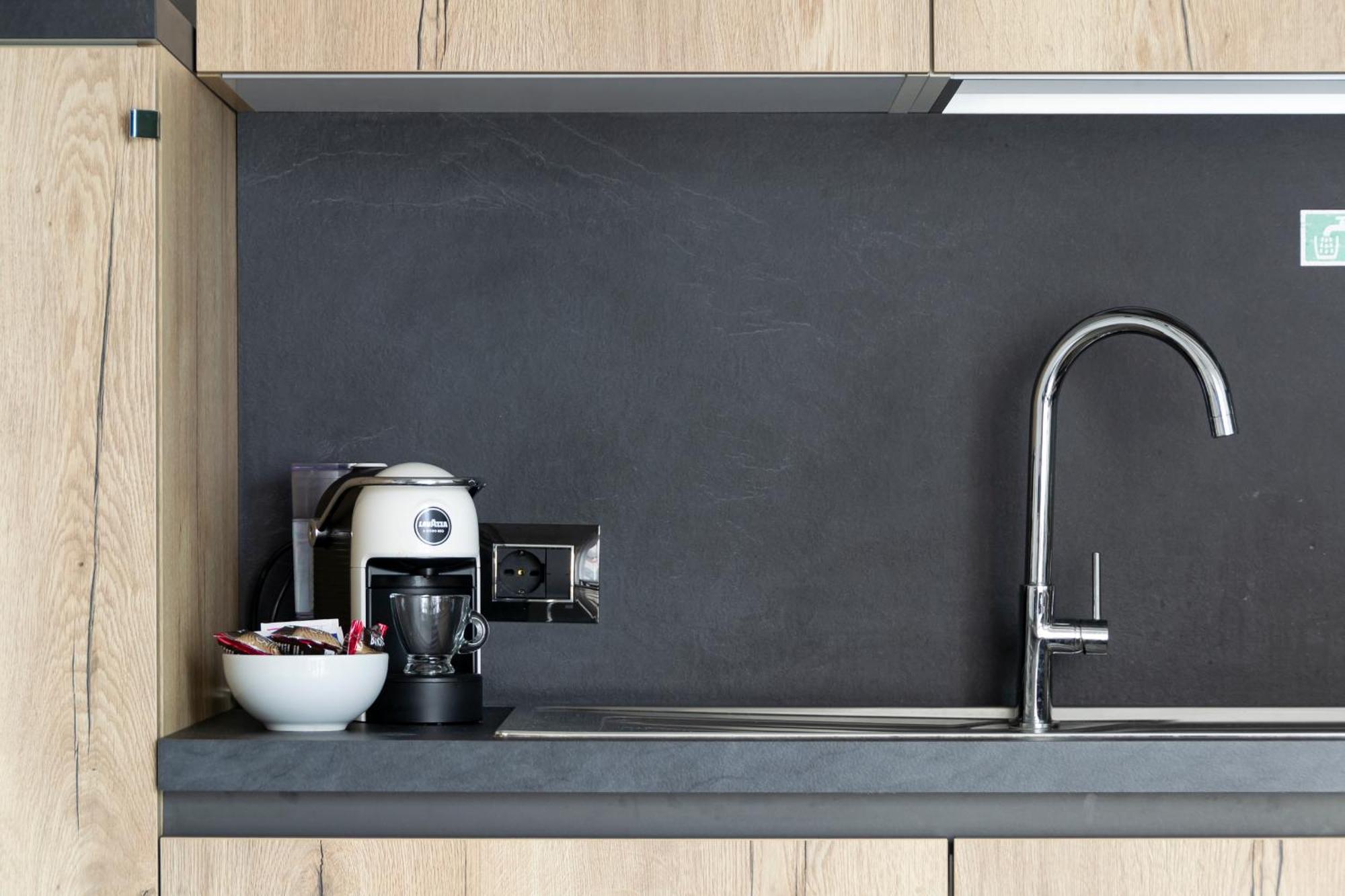 Aprica16 Loft House Milanoアパートメント エクステリア 写真